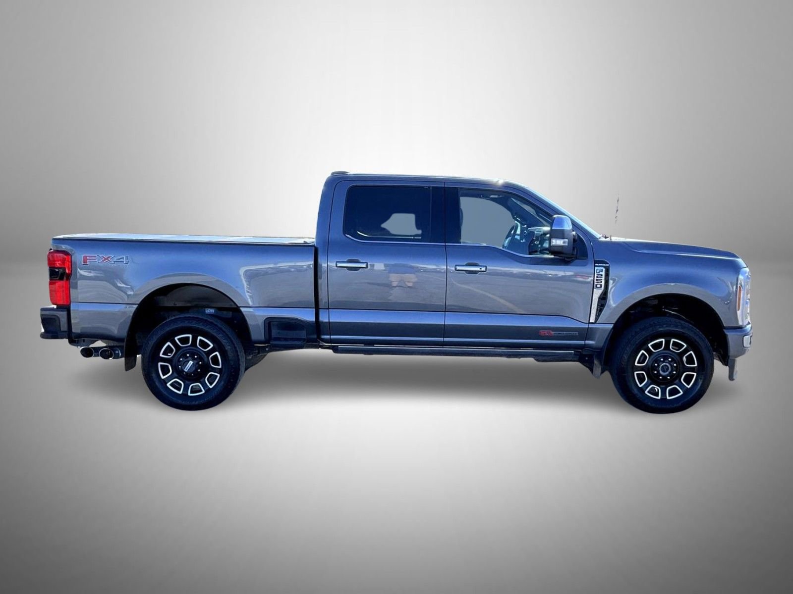 Used 2024 Ford F250 Platinum image 4