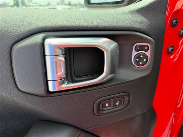 New 2026 Jeep Wrangler Unlimited Rubicon w/ Safety Group AWD/4WD image 17