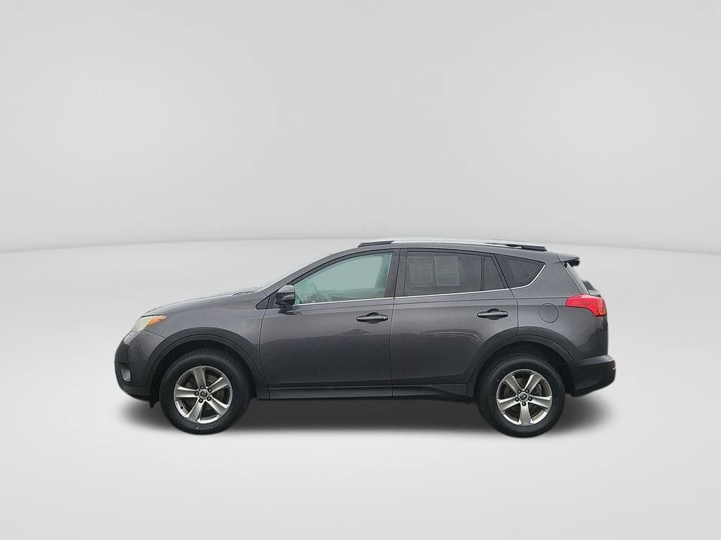 Used 2015 Toyota RAV4 XLE image 2