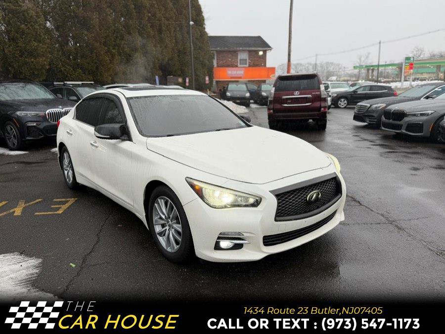 Used 2017 INFINITI Q50 3.0t Premium w/ 3.0T Premium Plus Package image 11