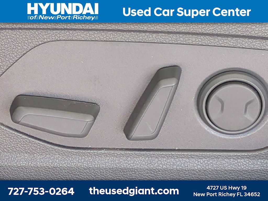 Used 2025 Hyundai Sonata SEL FWD image 20
