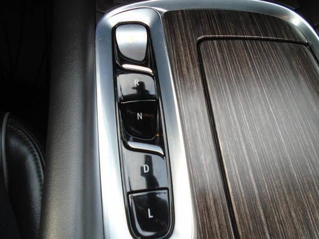 Certified 2022 Buick Enclave Avenir w/ LPO, Floor Liner Package AWD/4WD image 15