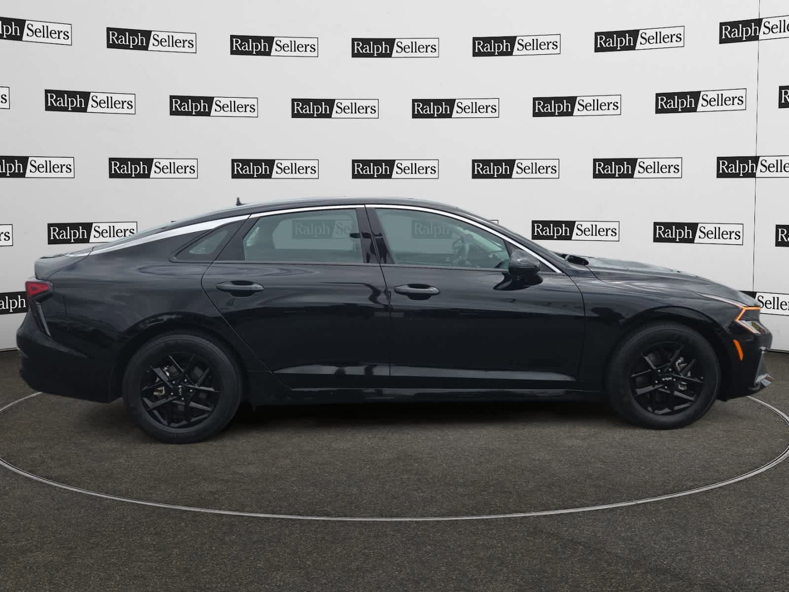 Used 2025 Kia K5 LXS FWD image 7