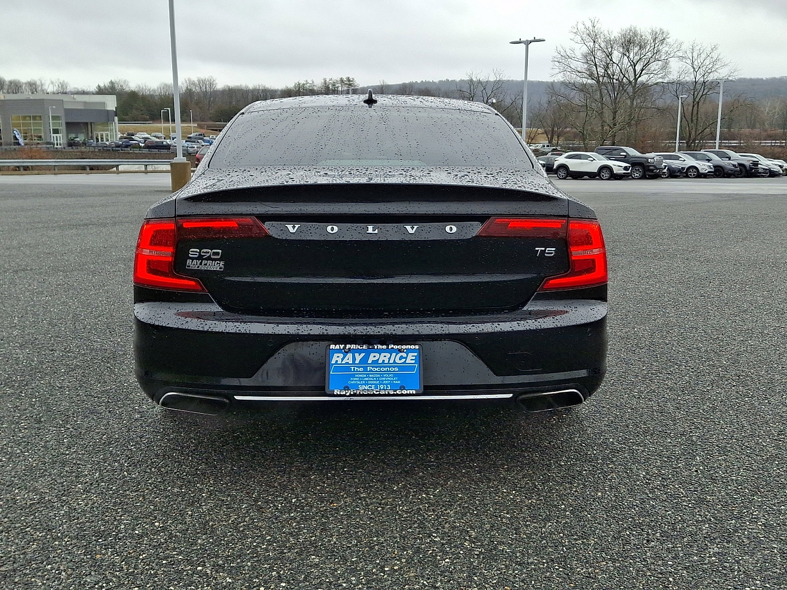 Used 2018 Volvo S90 T5 Momentum w/ Convenience Package image 5