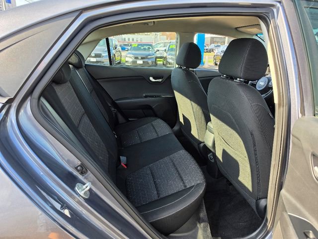 Used 2020 Kia Rio S image 14
