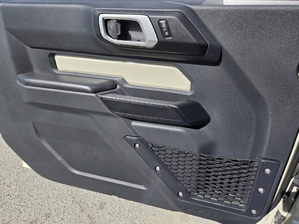 New 2026 Ford Bronco 2-Door AWD/4WD image 15