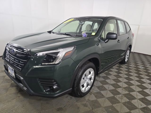 Used 2023 Subaru Forester AWD/4WD image 4