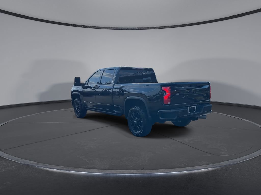 Used 2025 Chevrolet Silverado 2500 High Country w/ High Country Premium Package AWD/4WD image 6