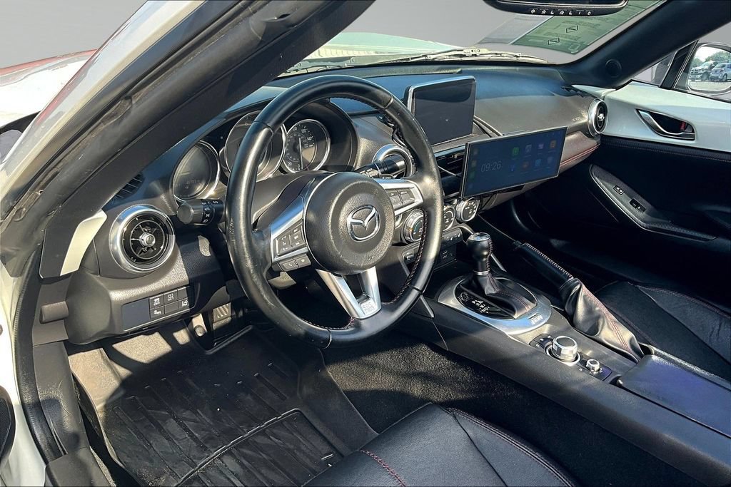 Used 2017 MAZDA MX-5 Miata RF Grand Touring RWD image 17