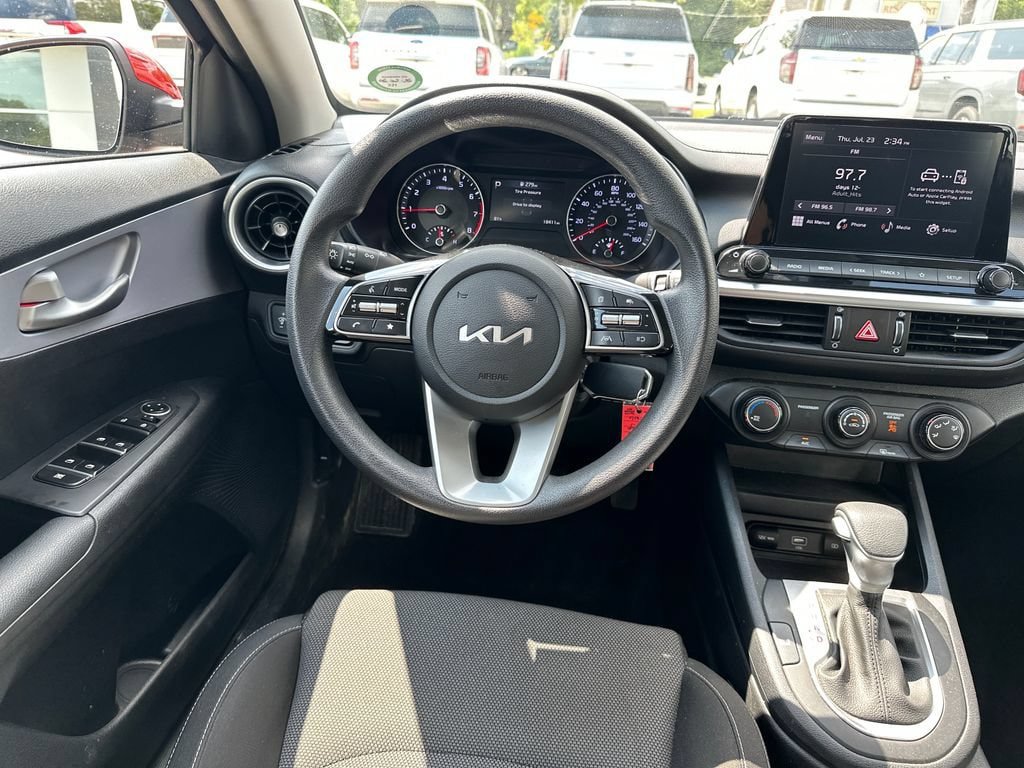 Certified 2024 Kia Forte LXS w/ LXS Technology Package FWD image 13
