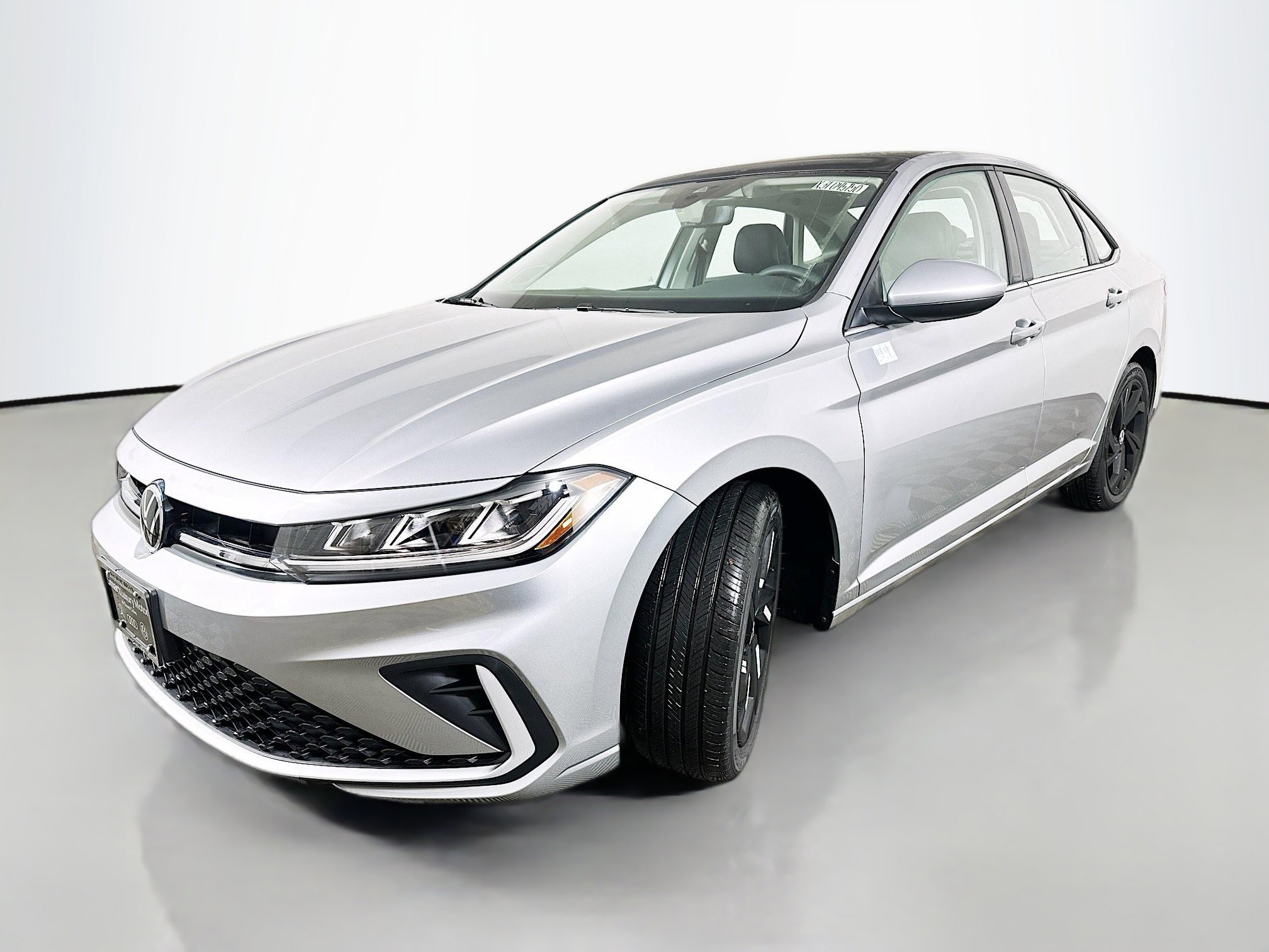 New 2026 Volkswagen Jetta SE image 3