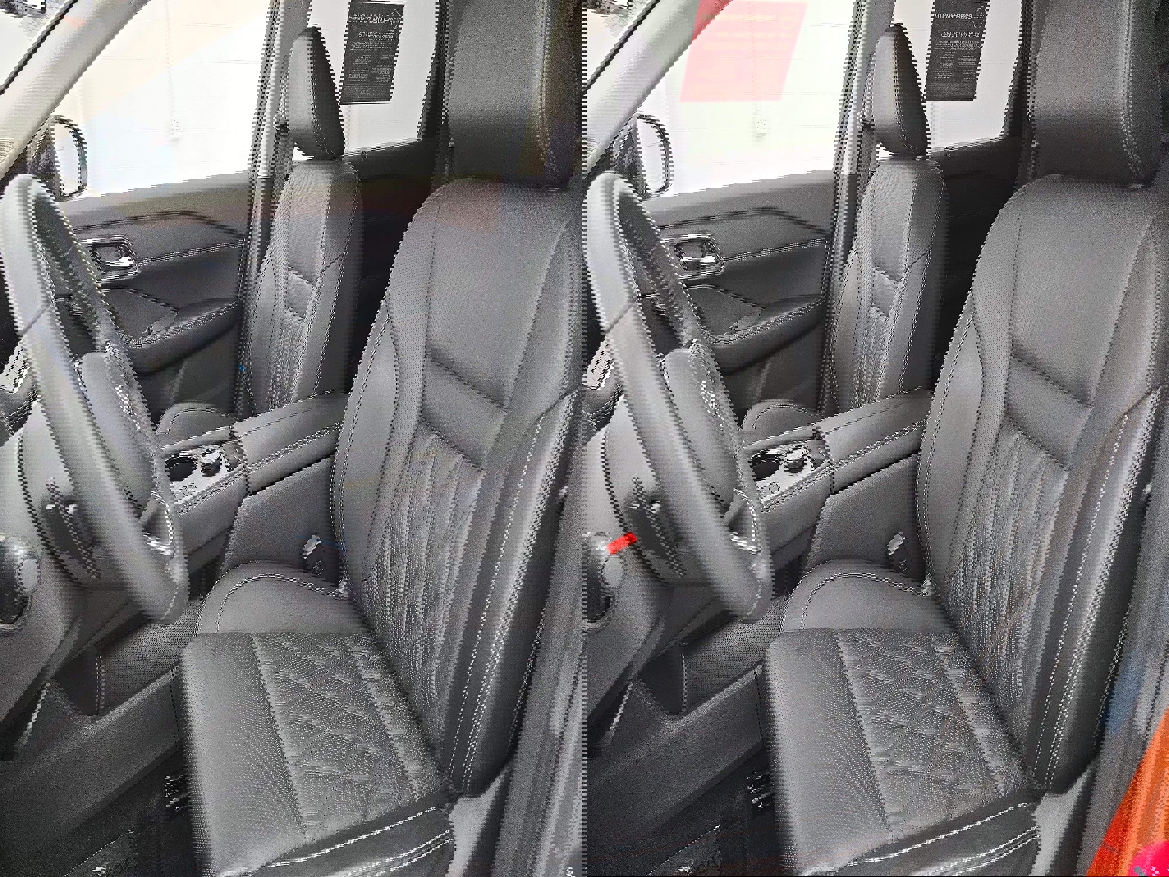 Certified 2021 Nissan Rogue Platinum image 15