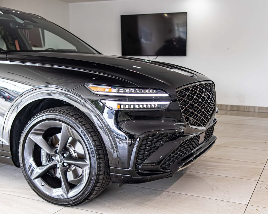 Used 2026 Genesis GV70 3.5T Sport Prestige AWD/4WD image 3