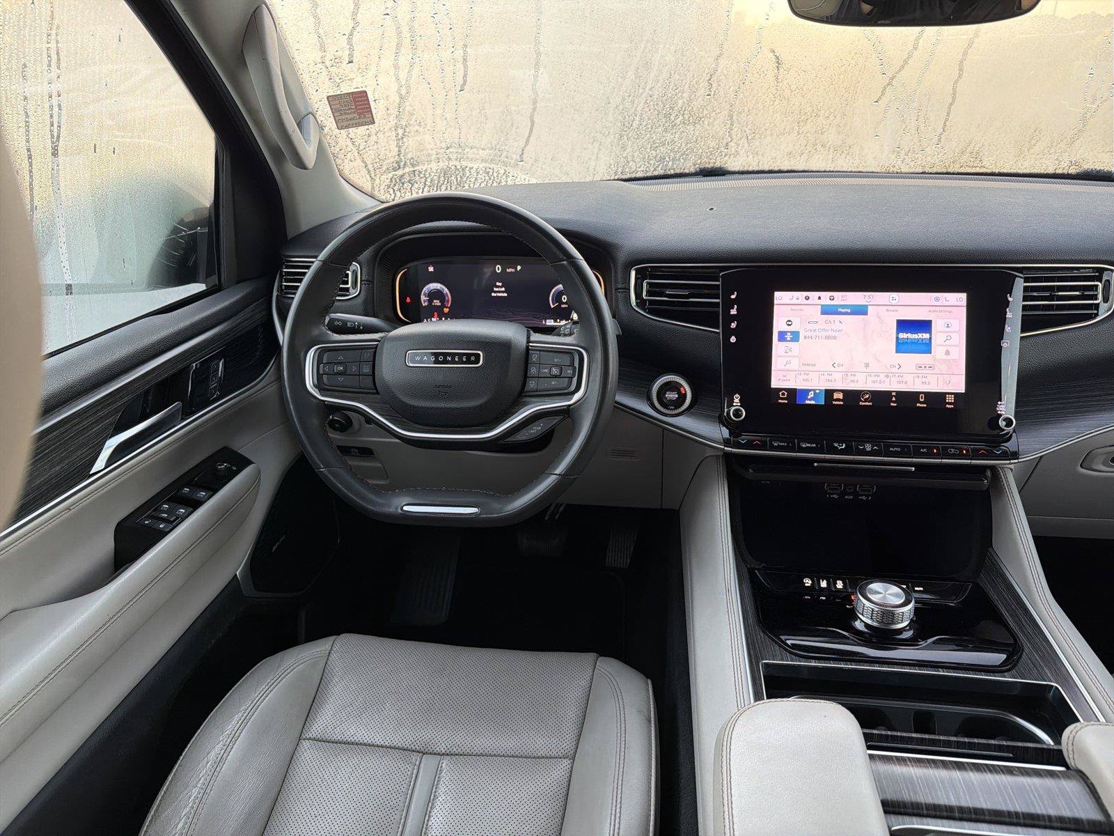 Used 2024 Jeep Wagoneer Series II w/ Flexible Seating Group RWD image 24
