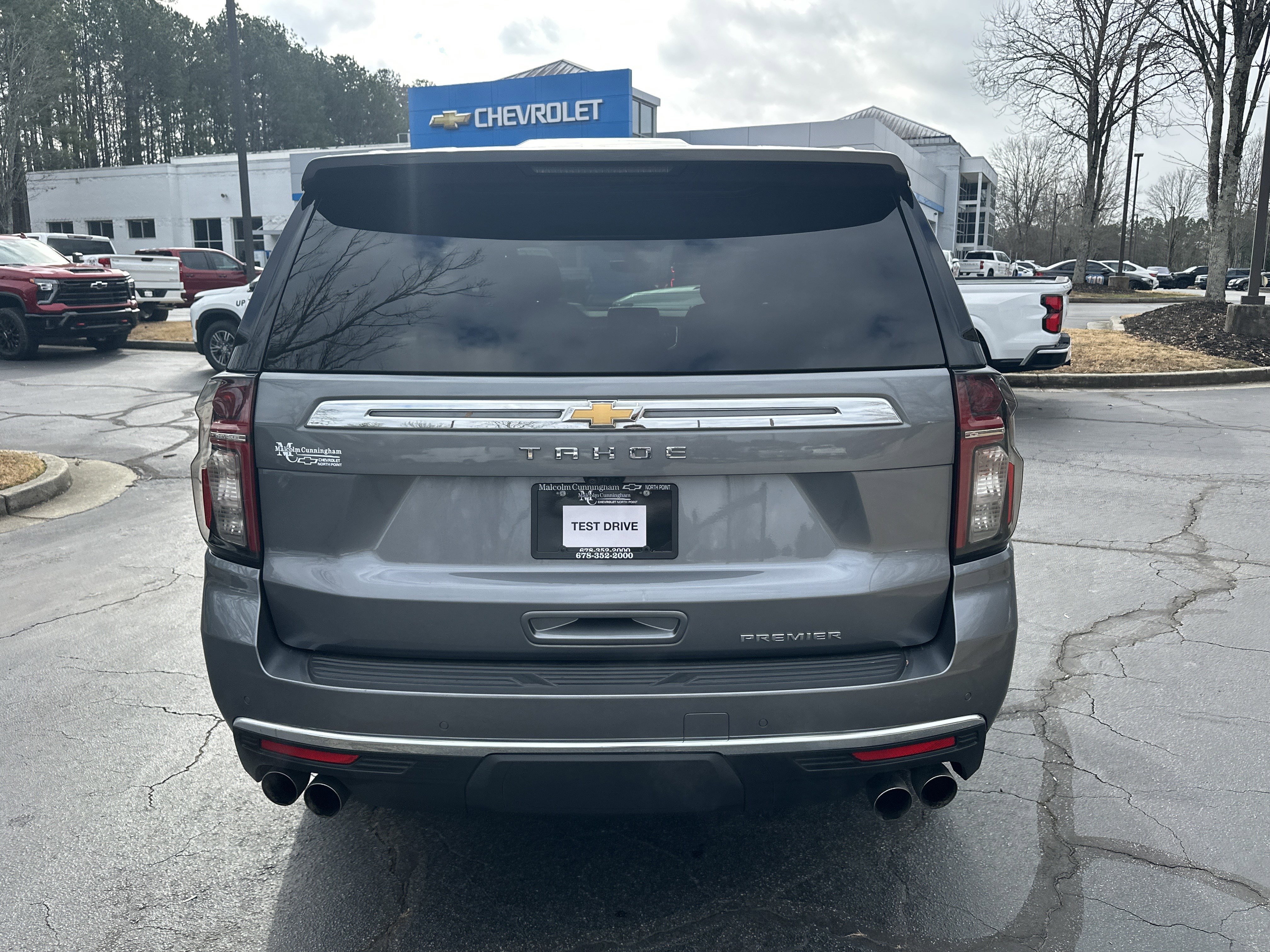 Used 2021 Chevrolet Tahoe Premier w/ Premium Package image 6