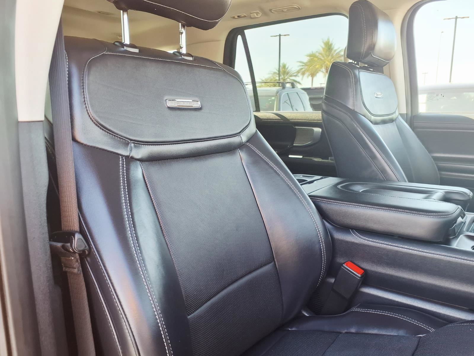 Certified 2025 Ford Expedition Platinum image 12