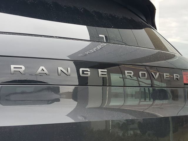 Used 2025 Land Rover Range Rover Sport SE image 10