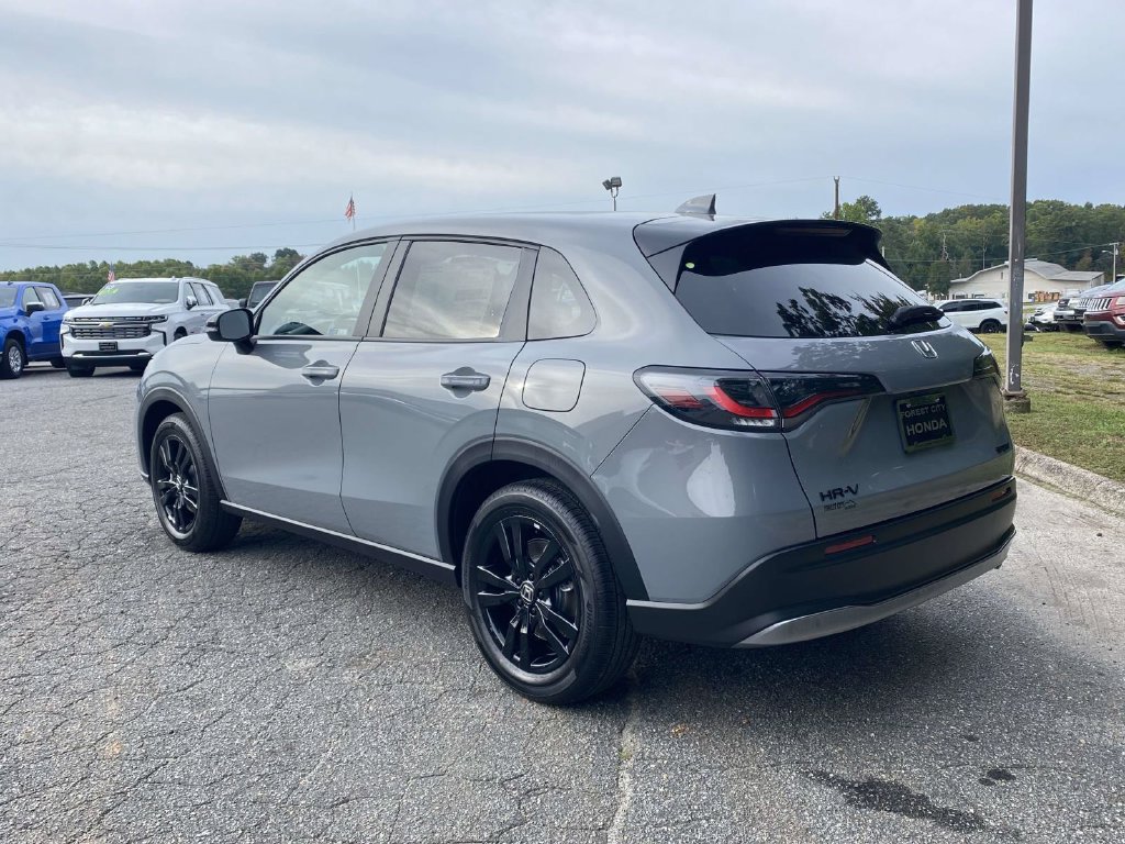New 2027 Honda HR-V Sport image 3