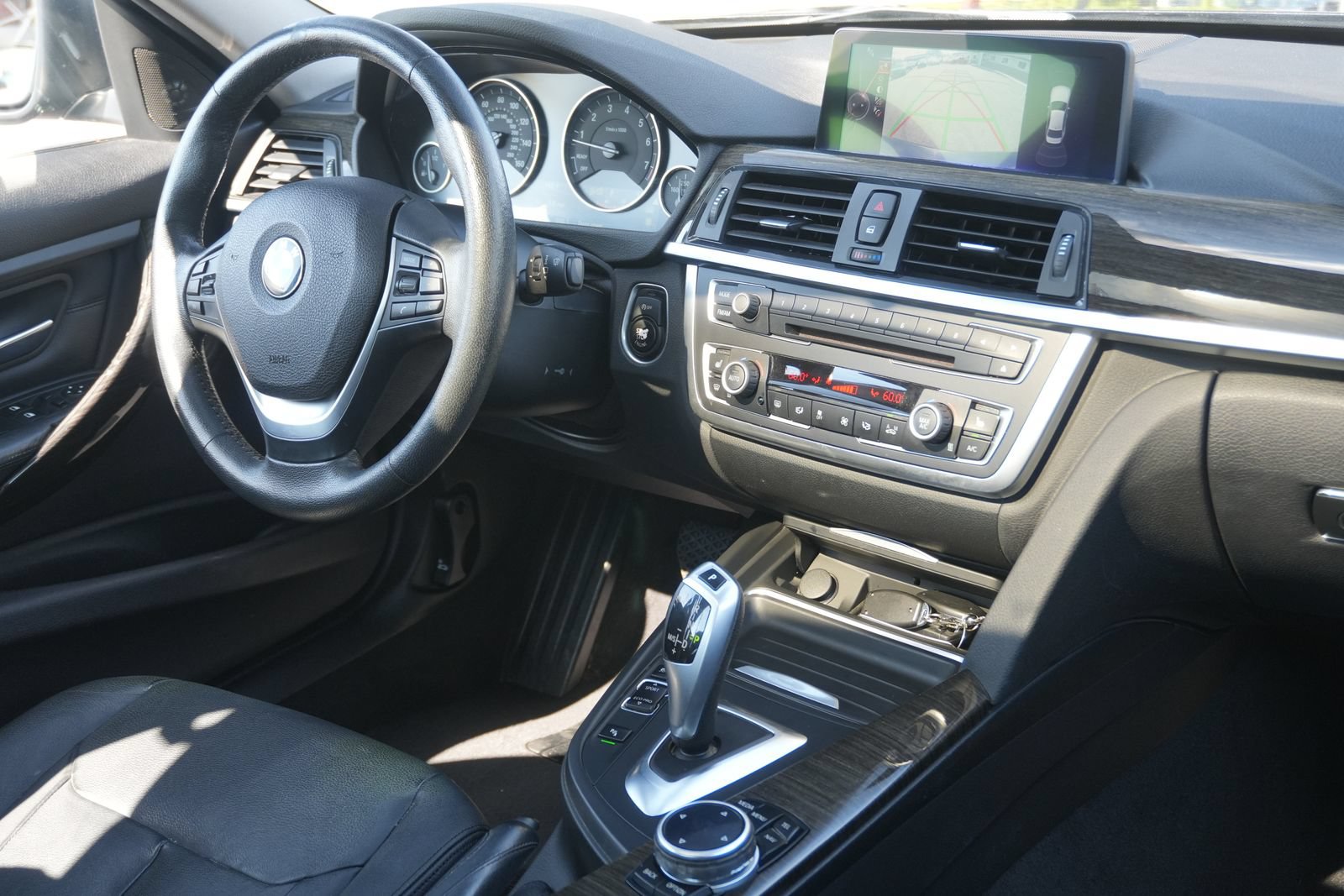Used 2014 BMW 335i xDrive Sedan AWD/4WD image 23