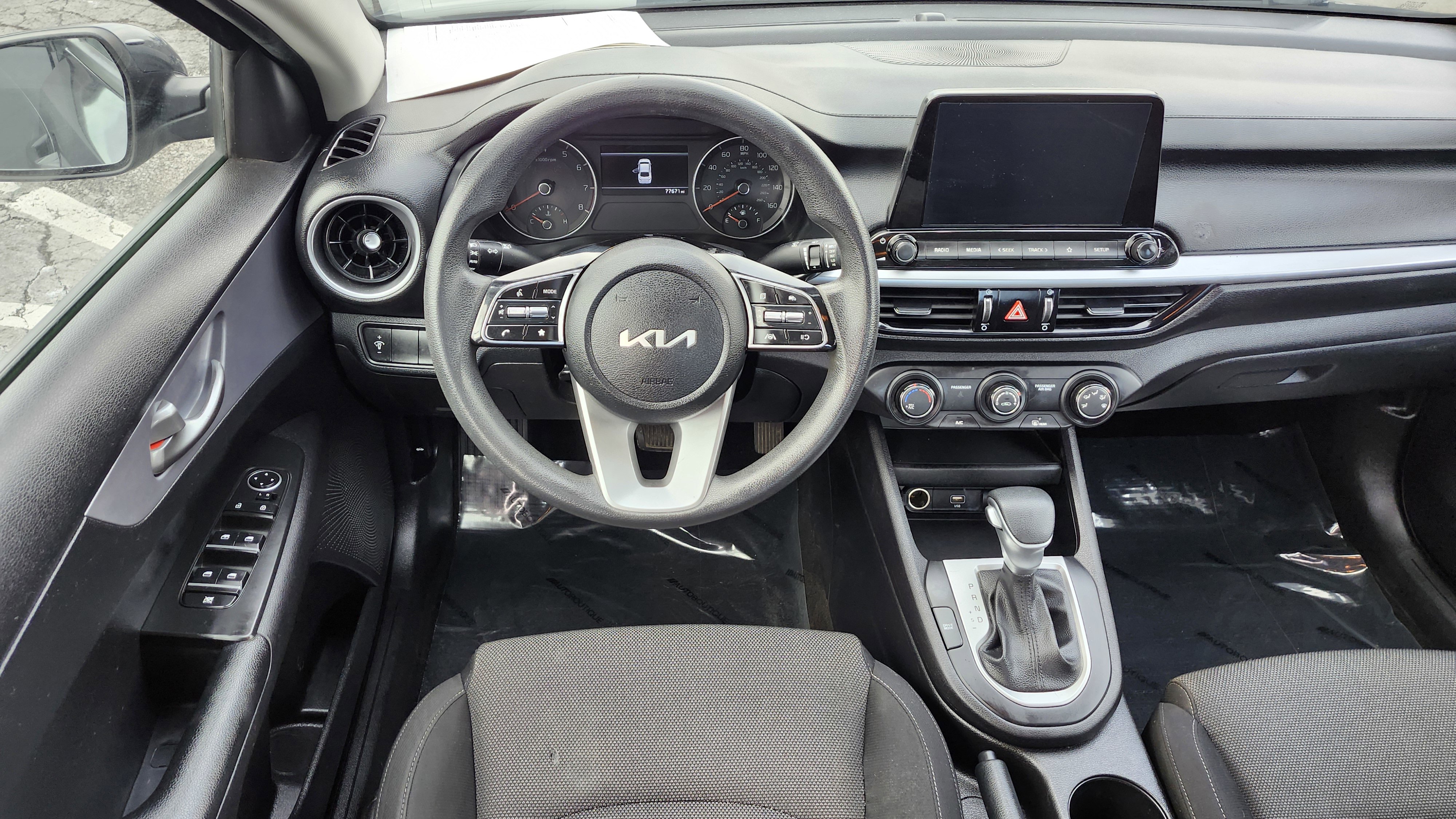 Used 2022 Kia Forte LXS image 22