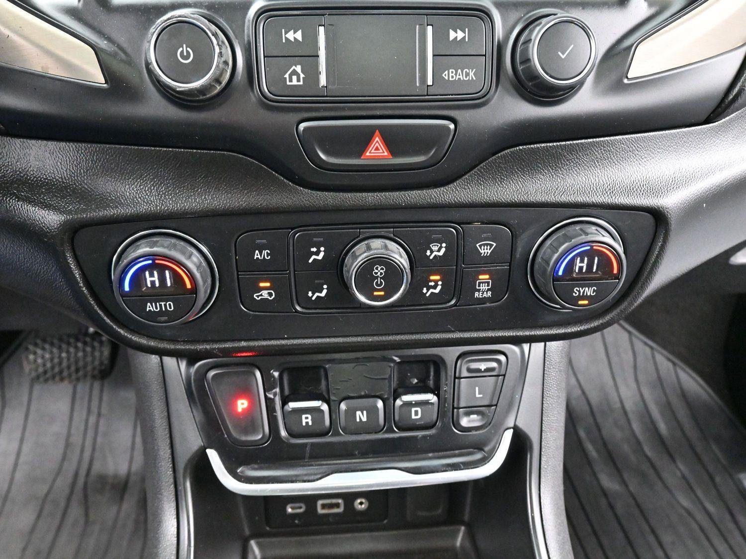 Used 2019 GMC Terrain Denali w/ Driver Alert Package II image 26