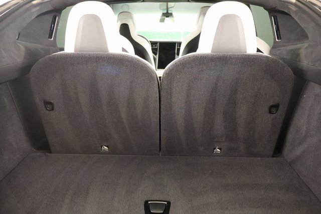 Used 2018 Tesla Model X P100D image 23