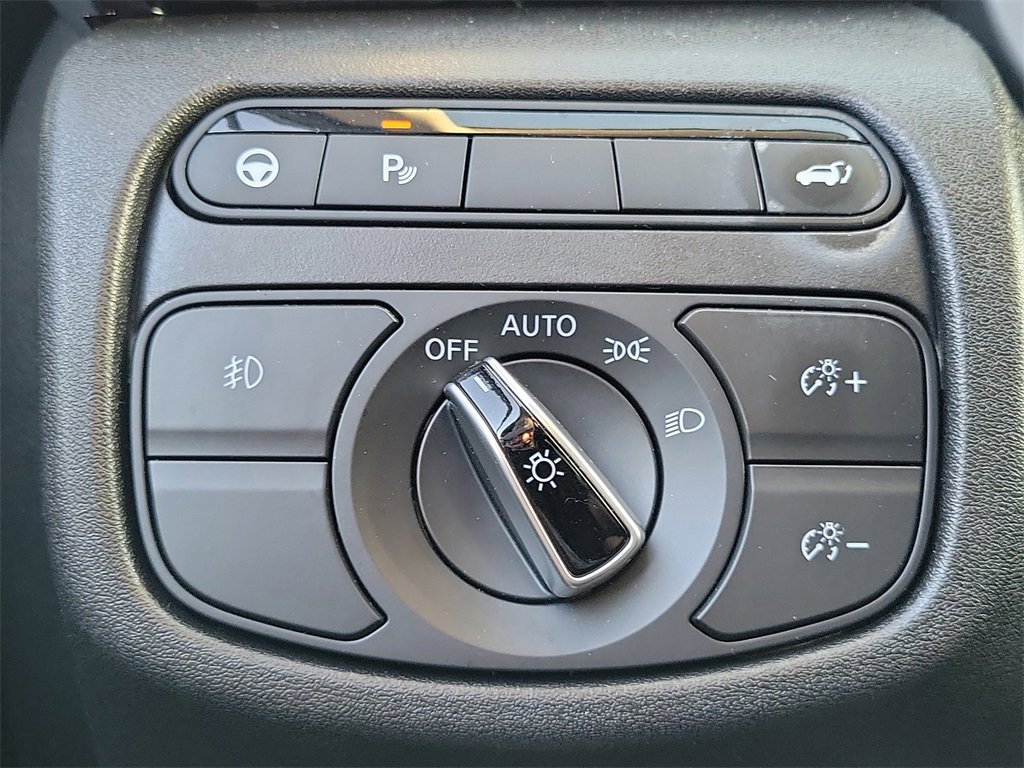 Used 2022 INFINITI QX50 Luxe image 16