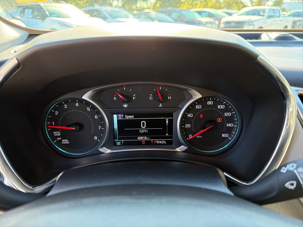 Used 2018 Chevrolet Equinox Premier image 23