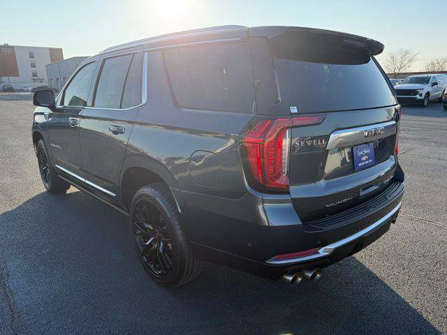 Used 2021 GMC Yukon Denali w/ Denali Premium Package RWD image 5