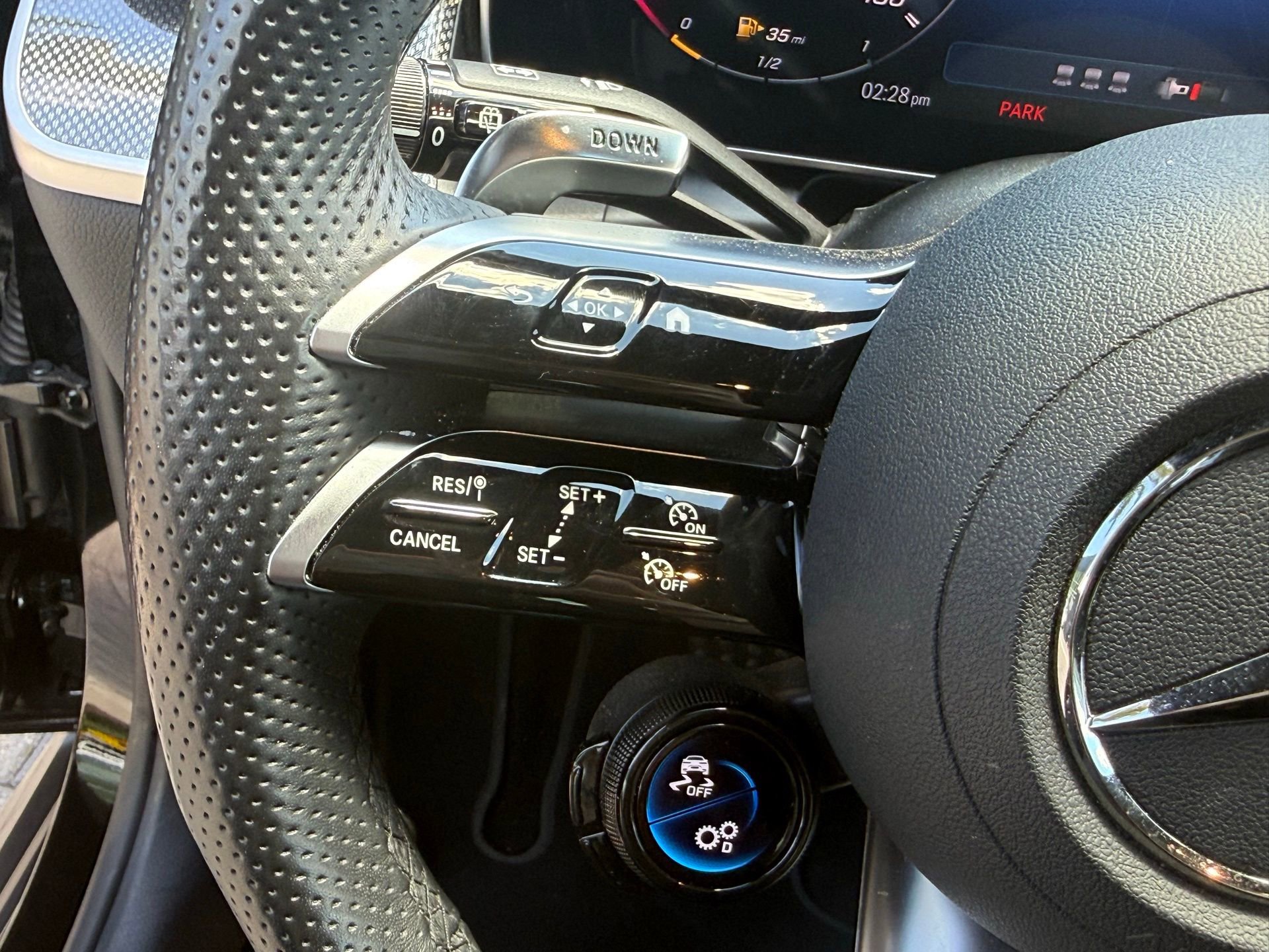 Used 2025 Mercedes-Benz GLC 43 AMG 4MATIC image 48