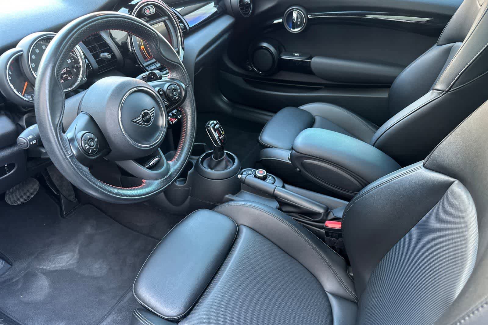 Used 2020 MINI Cooper S w/ Storage Package FWD image 11