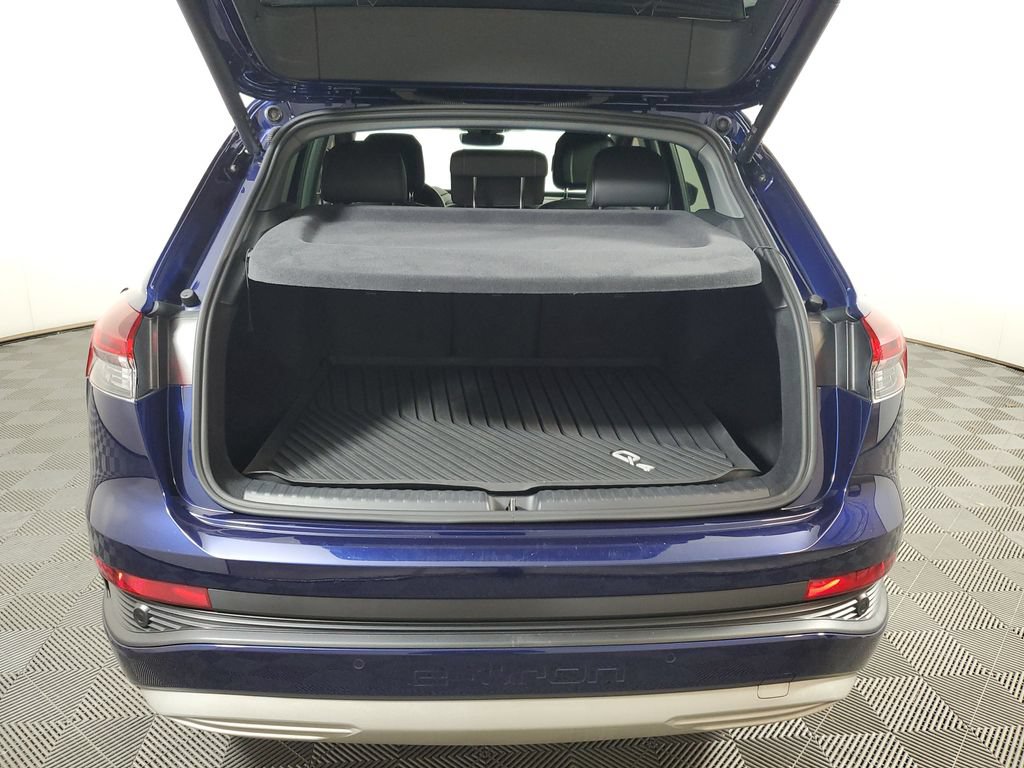 Certified 2023 Audi Q4 e-tron Premium Plus RWD image 8