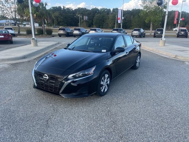 New 2025 Nissan Altima 2.5 S FWD image 4