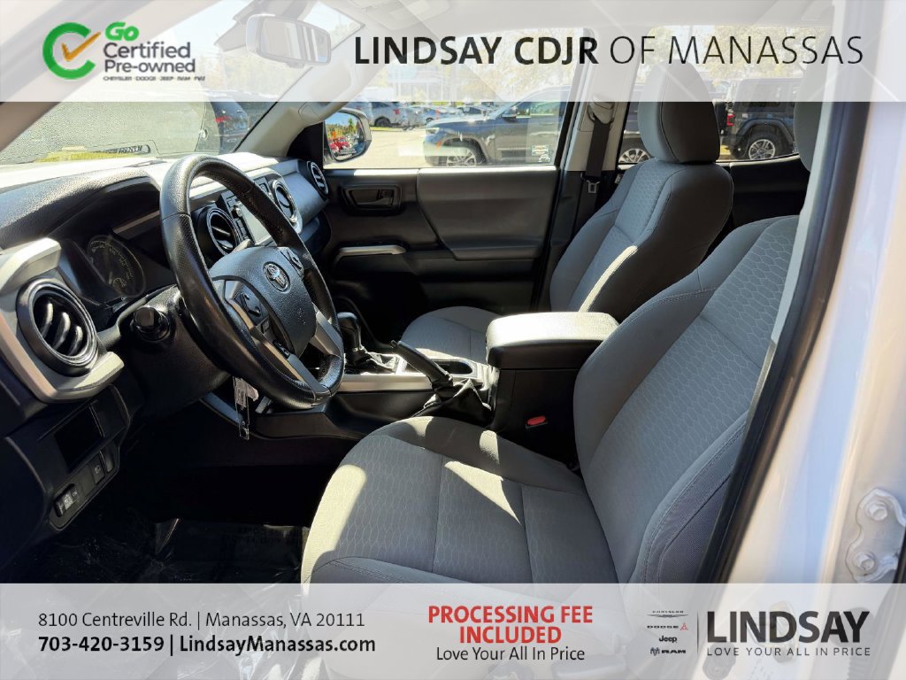 Used 2019 Toyota Tacoma SR5 AWD/4WD image 18
