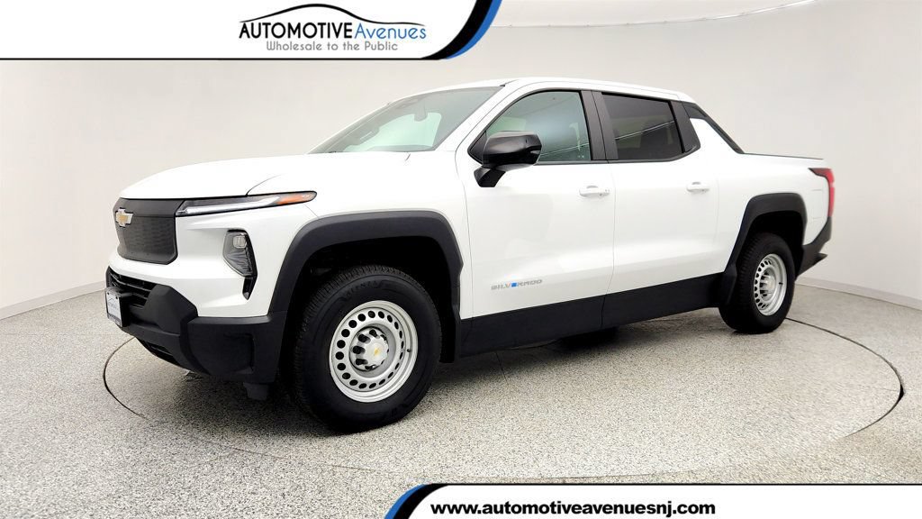 Used 2024 Chevrolet Silverado EV W/T AWD/4WD image 1