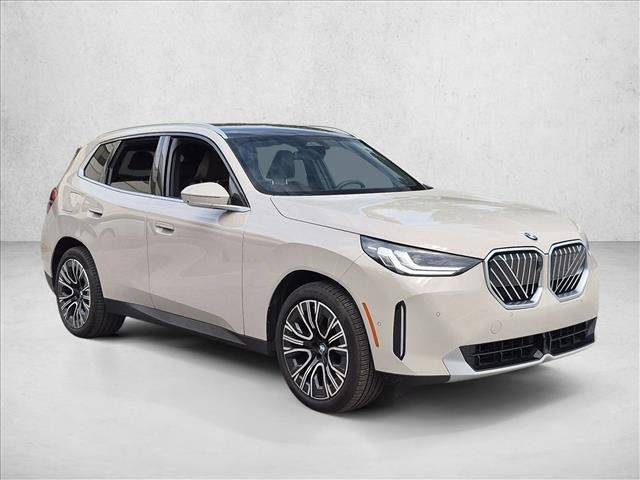 Certified 2025 BMW X3 xDrive30i AWD/4WD image 3