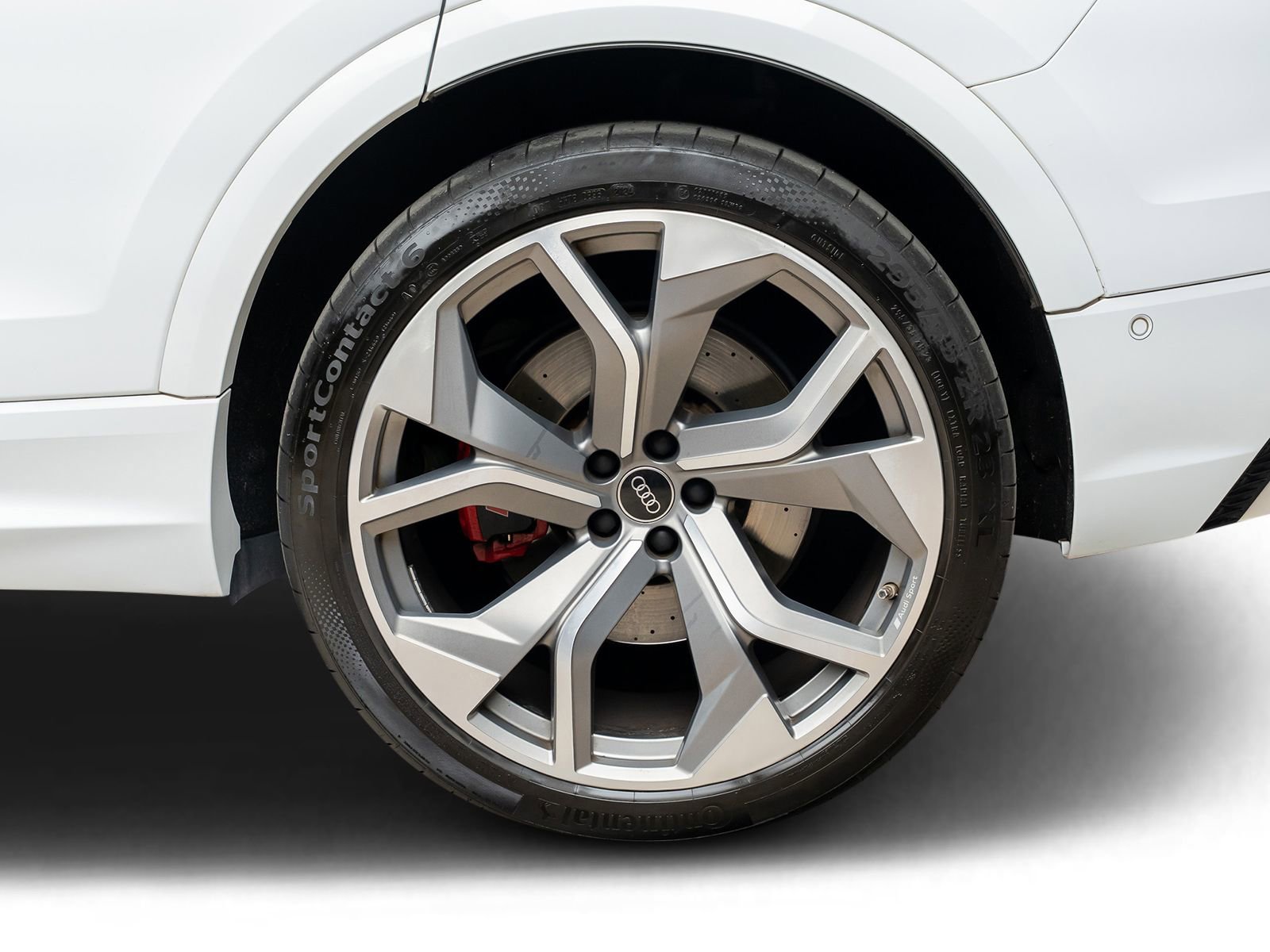 Used 2022 Audi RS Q8 AWD/4WD image 30