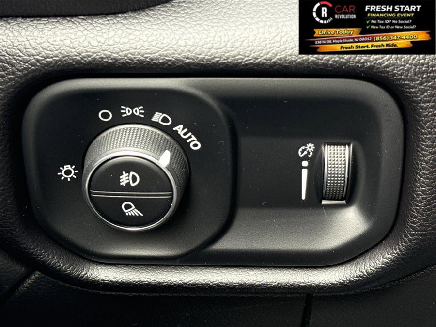 Used 2024 RAM 2500 Big Horn image 31