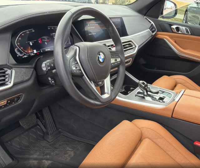 Used 2023 BMW X5 xDrive40i w/ Premium Package image 4