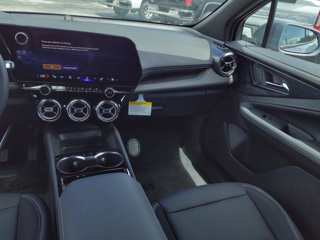 New 2024 Chevrolet Blazer EV LT AWD/4WD image 8