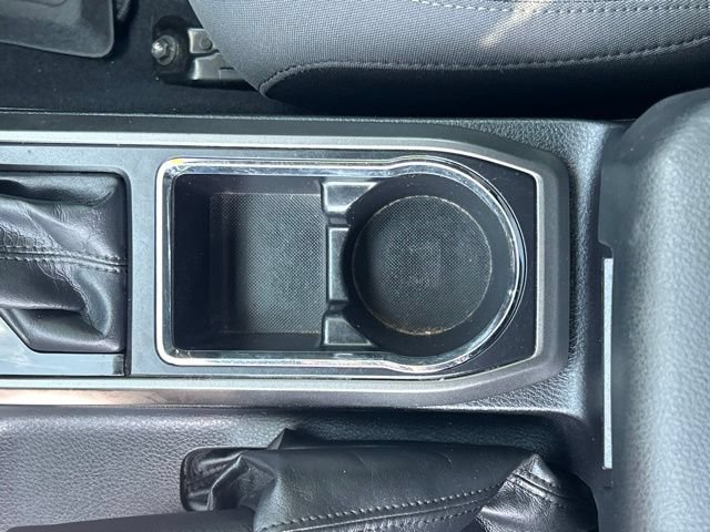 Used 2016 Toyota Tacoma TRD Off-Road w/ Premium & Technology Package AWD/4WD image 52
