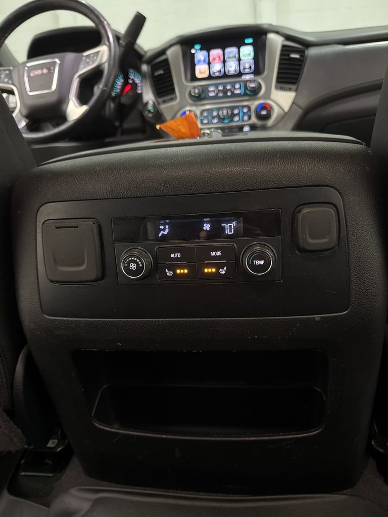 Used 2020 GMC Yukon SLT image 33