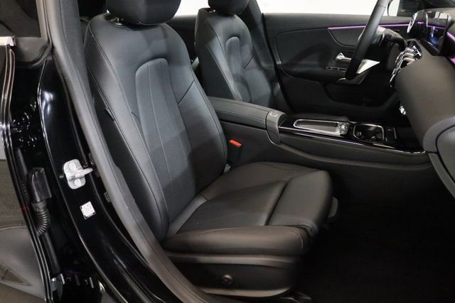 Certified 2025 Mercedes-Benz CLA 250 4MATIC image 19