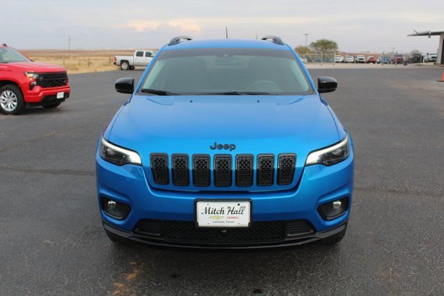 Used 2023 Jeep Cherokee Altitude Lux AWD/4WD image 11