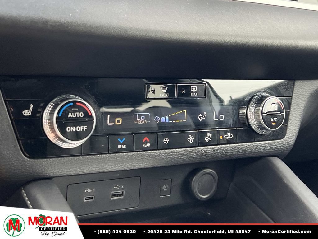 Used 2024 Mitsubishi Outlander SEL FWD image 21