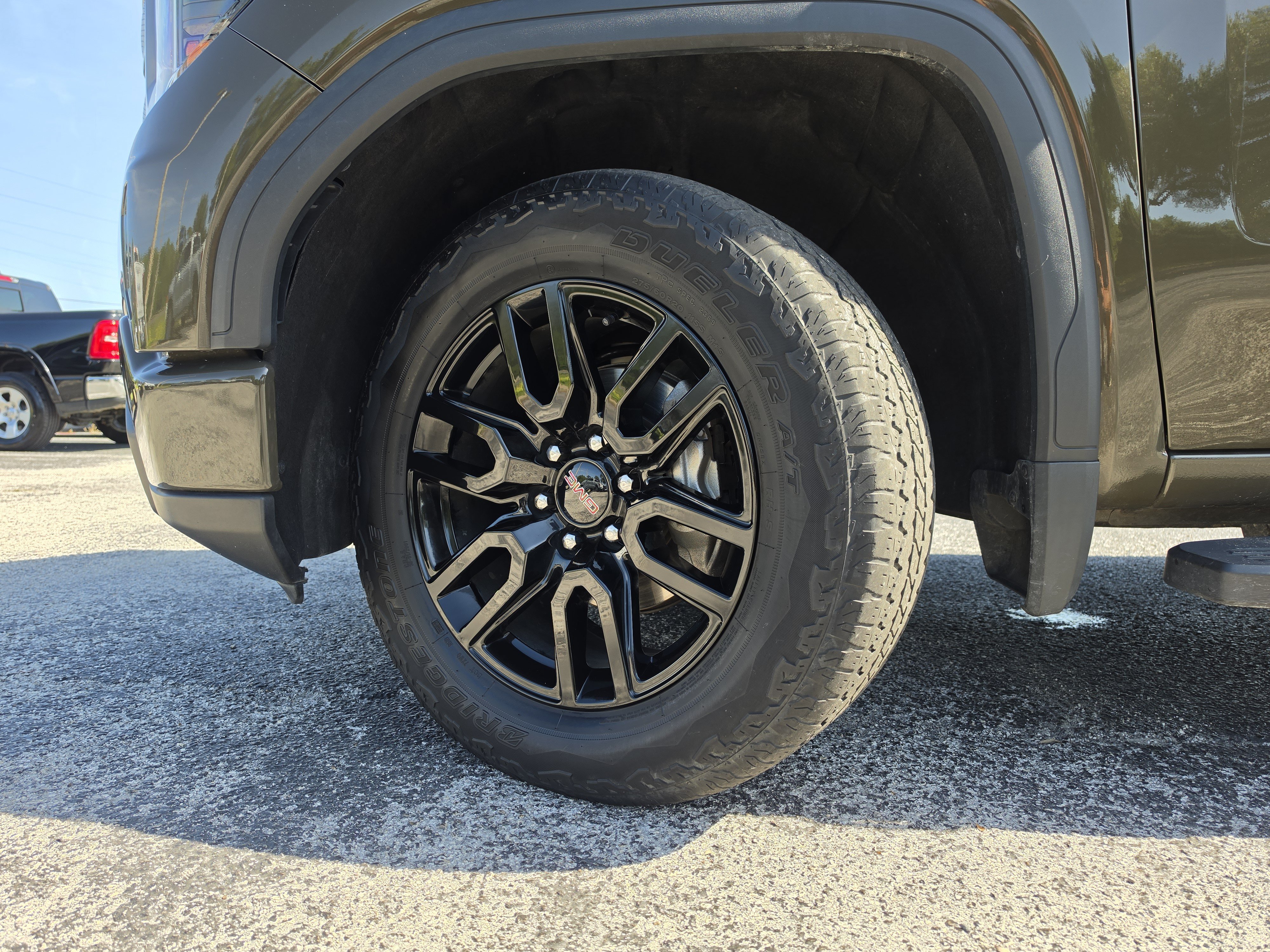 Certified 2023 GMC Sierra 1500 Elevation w/ X31 Off-Road Package AWD/4WD image 42