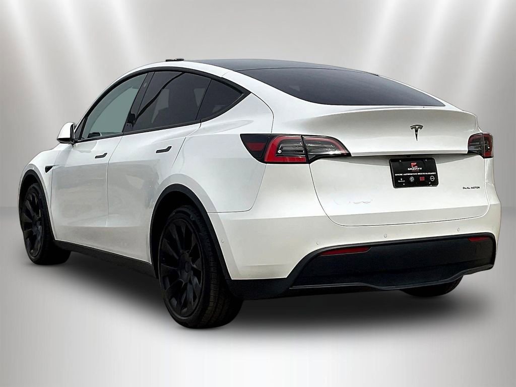 Used 2021 Tesla Model Y Long Range AWD/4WD image 4