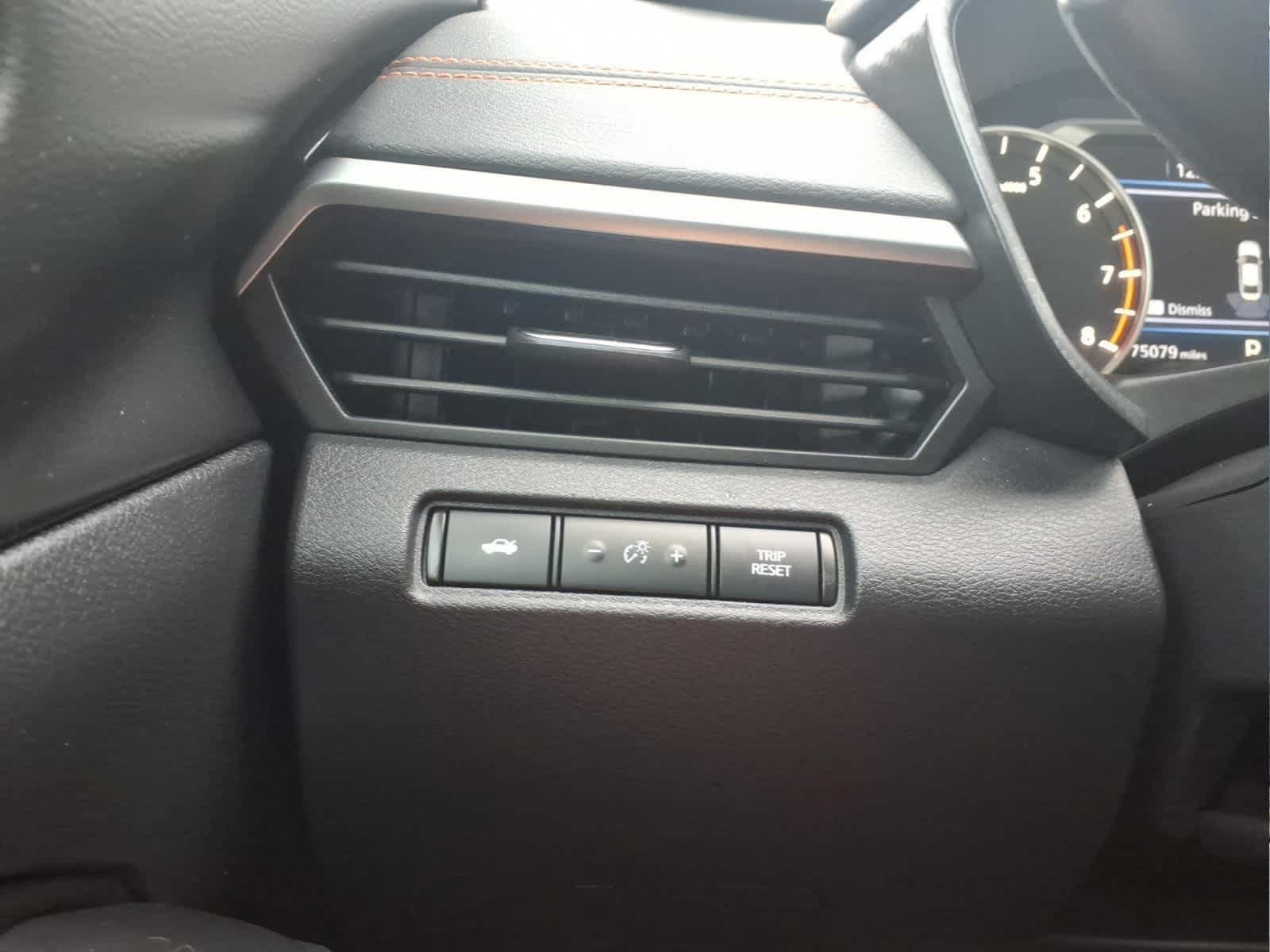 Used 2021 Nissan Altima 2.5 SR FWD image 26