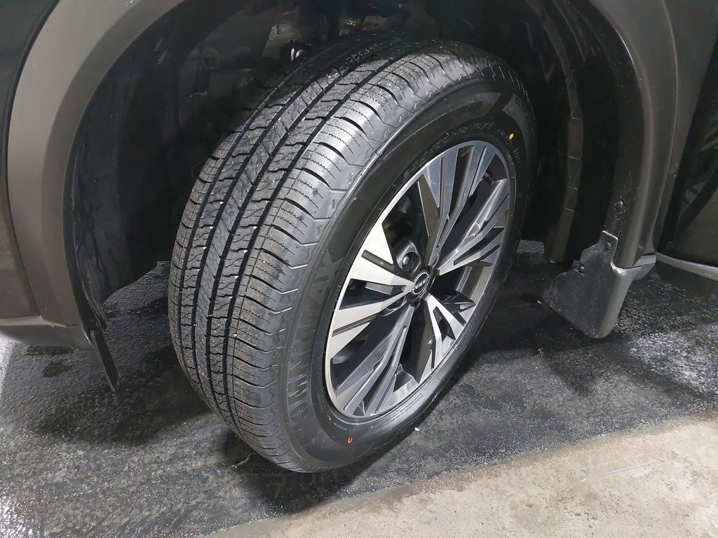 Certified 2023 Nissan Rogue SV w/ SV Premium B Package image 34