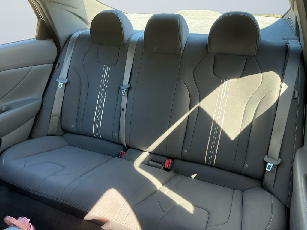 Used 2024 Hyundai Elantra SEL FWD image 14